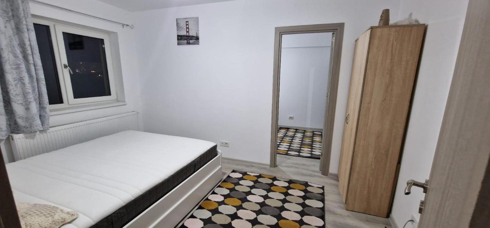Apartament 3 Cam Grand Arena ブカレスト エクステリア 写真